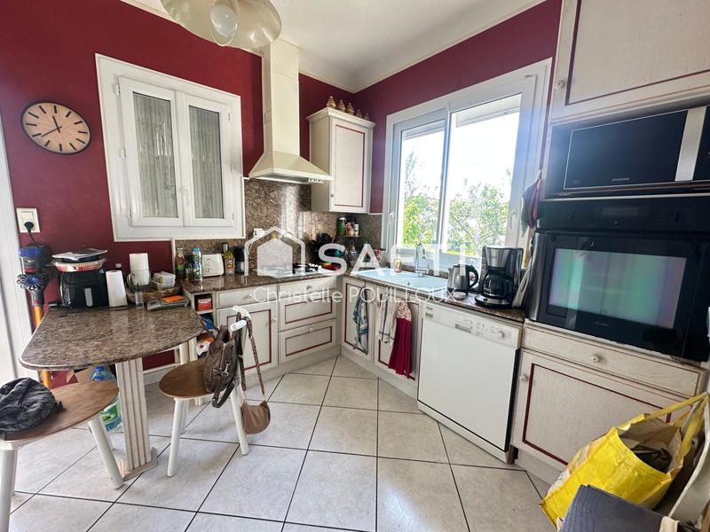 Maison - 170 m² - 8 pièces