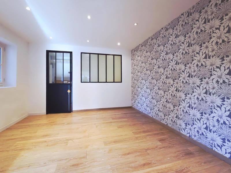 Maison - 198 m² - 7 pièces