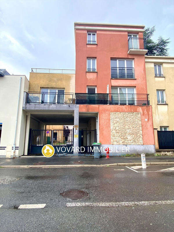 Parking / Garage - 14 m²