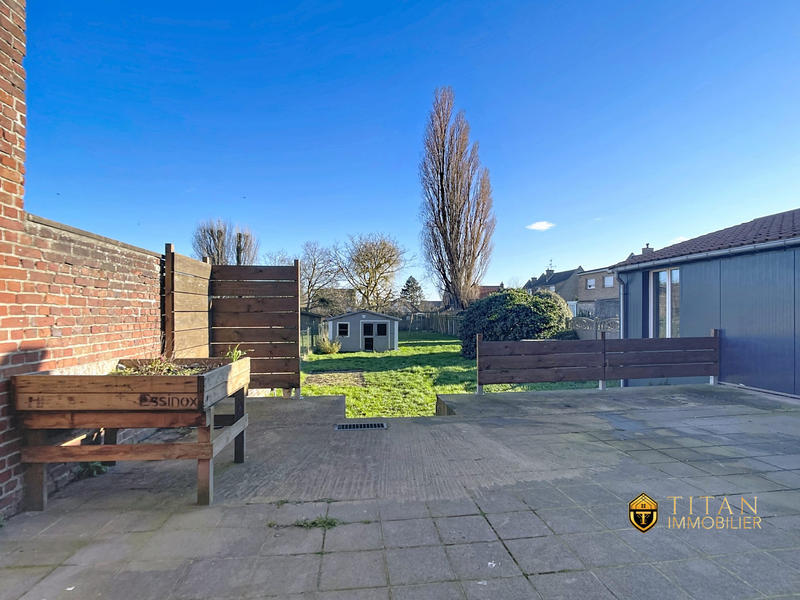 Maison traditionnelle - 202 m² - 7 pièces