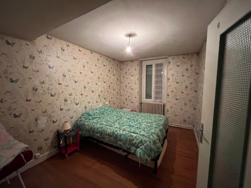 Maison - 250 m² - 9 pièces