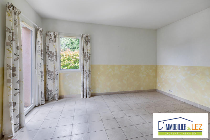 Maison - 202 m² - 8 pièces