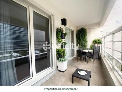 Appartement - 140 m² - 5 pièces