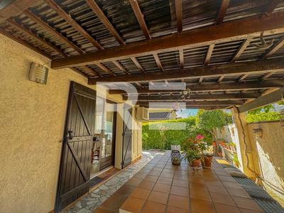 Villa - 154 m² - 5 pièces