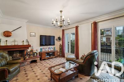 Maison - 190 m² - 7 pièces