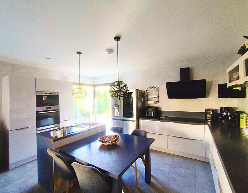 Villa - 128 m² - 5 pièces