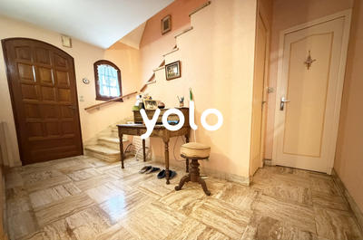 Maison traditionnelle - 144 m² - 6 pièces