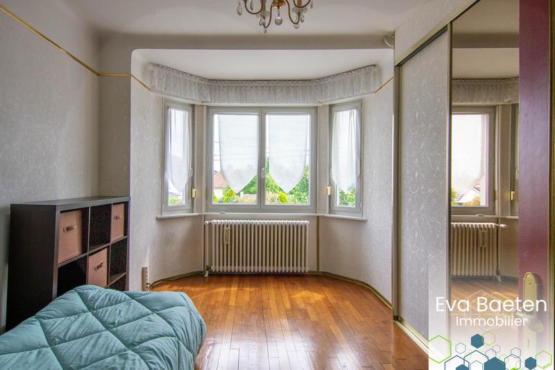 Maison - 265 m² - 10 pièces