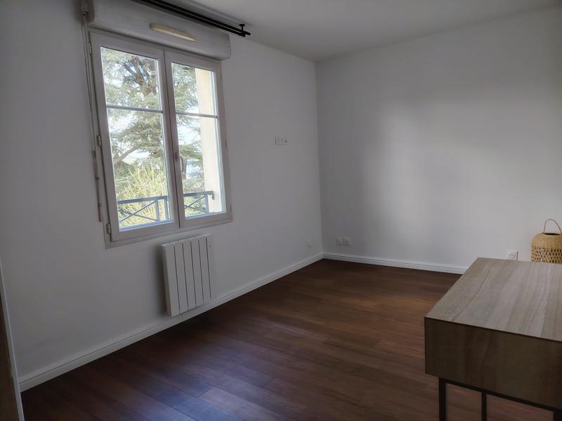 Appartement - 77 m² - 4 pièces