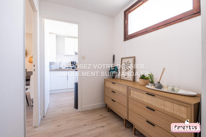 Studio - 30 m² - 1 pièce