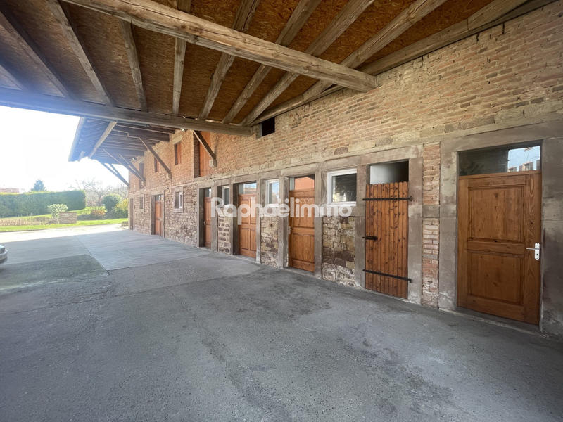 Maison - 290 m² - 4 pièces