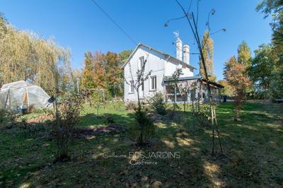 Maison - 85 m² - 5 pièces