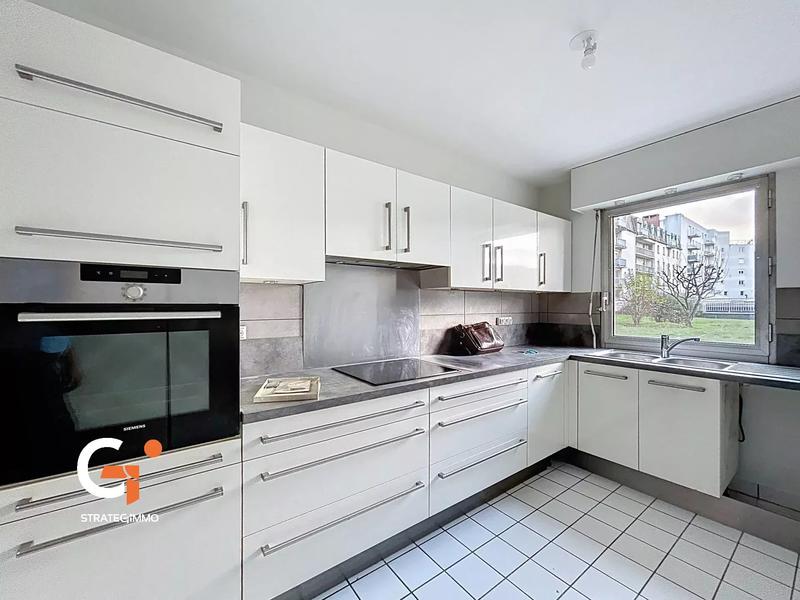 Appartement - 105 m² - 5 pièces