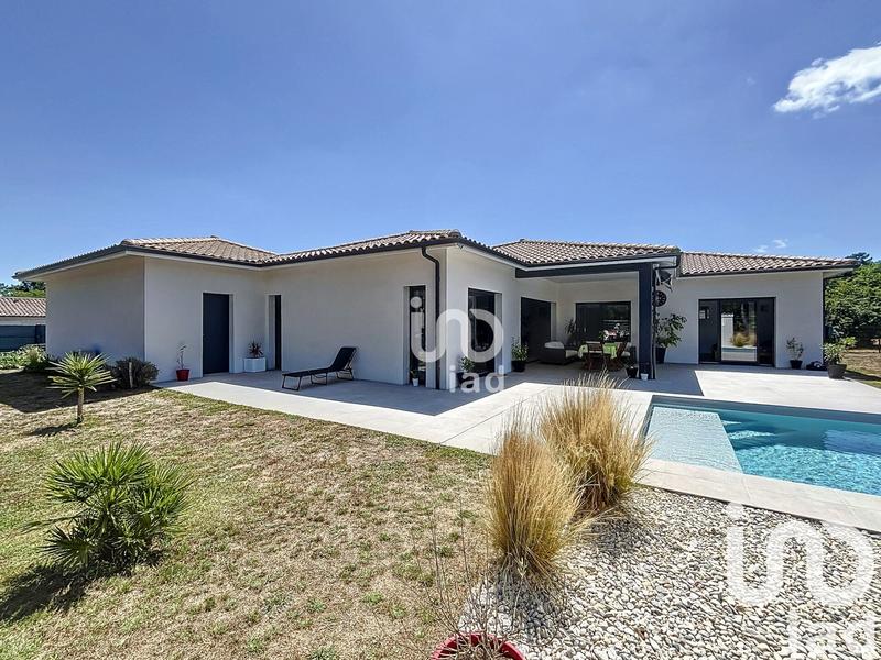 Maison - 150 m² - 6 pièces