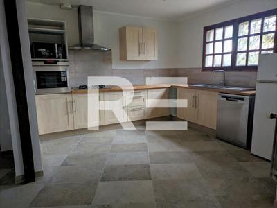 Maison - 145 m² - 5 pièces