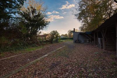 Terrain constructible - 2 018 m²