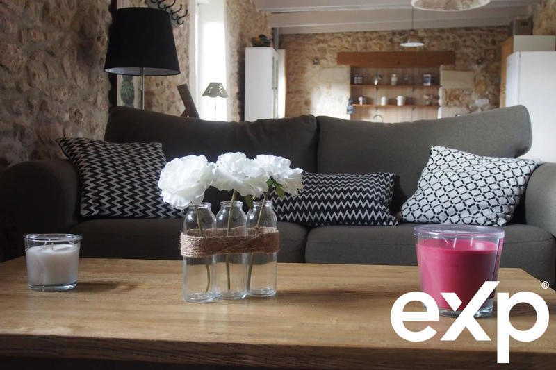 Maison - 594 m² - 15 pièces