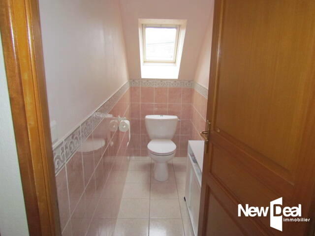 Propriété - 228 m² - 7 pièces