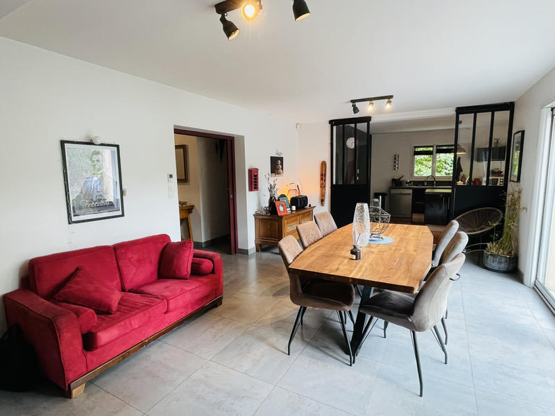 Maison - 152 m² - 6 pièces