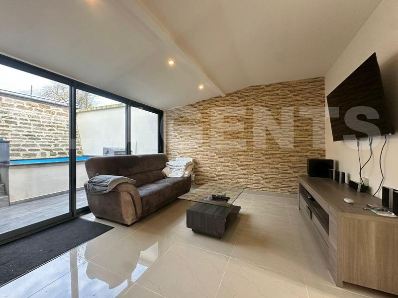 Maison - 108 m² - 5 pièces