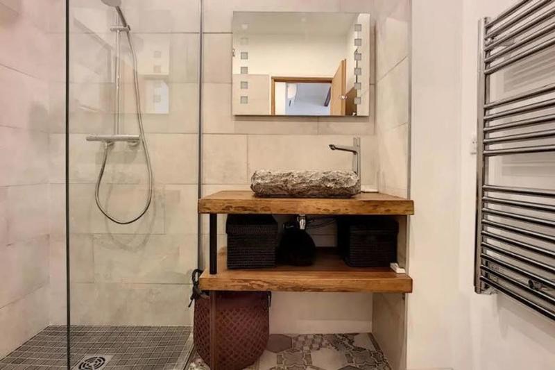 Maison - 500 m² - 9 pièces