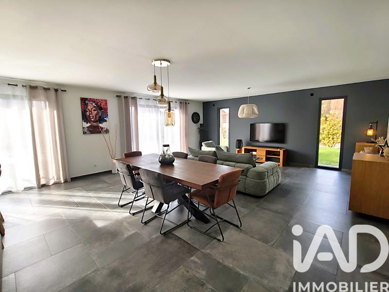 Maison de maîtres - 152 m² - 7 pièces