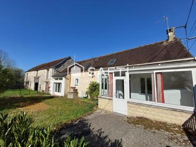 Maison - 107 m² - 4 pièces