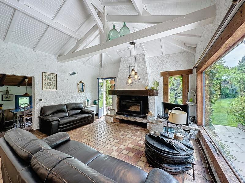 Propriété - 146 m² - 5 pièces