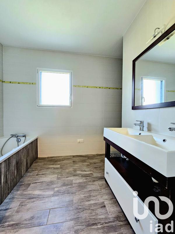 Maison - 108 m² - 5 pièces