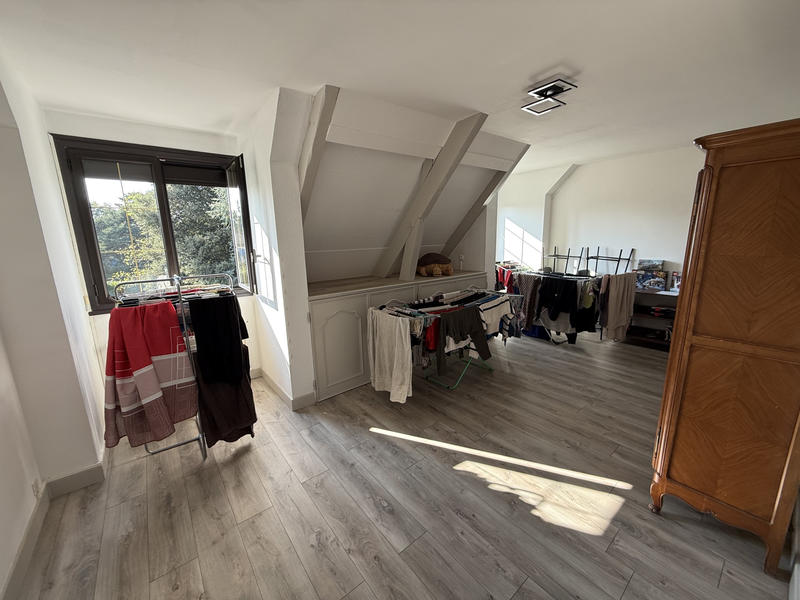 Maison - 185 m² - 5 pièces