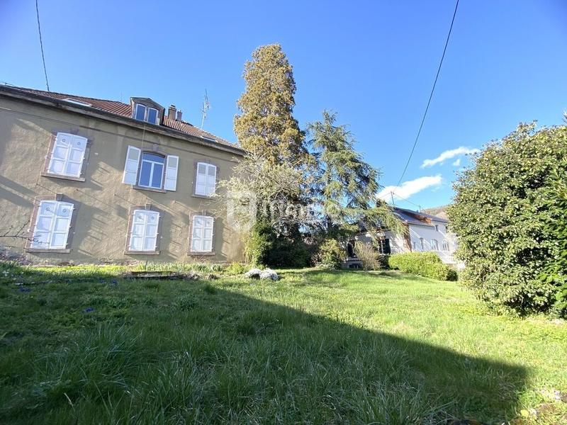 Maison de maîtres - 366 m² - 12 pièces