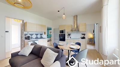 Chambre - 9 m² - 1 pièce