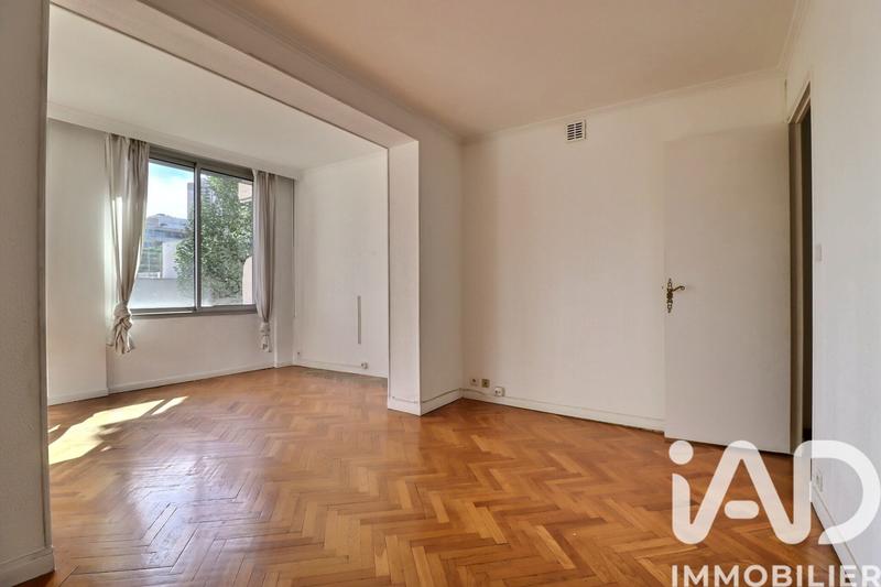 Appartement - 93 m² - 4 pièces