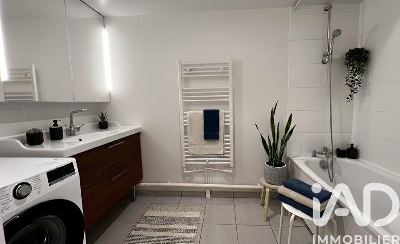 Appartement - 90 m² - 5 pièces