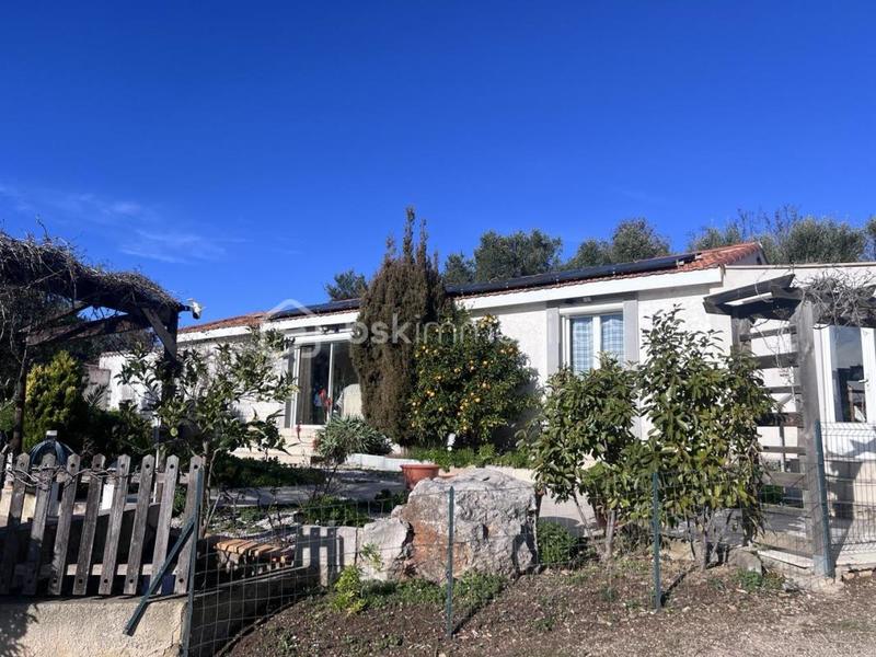 Propriété - 120 m² - 6 pièces