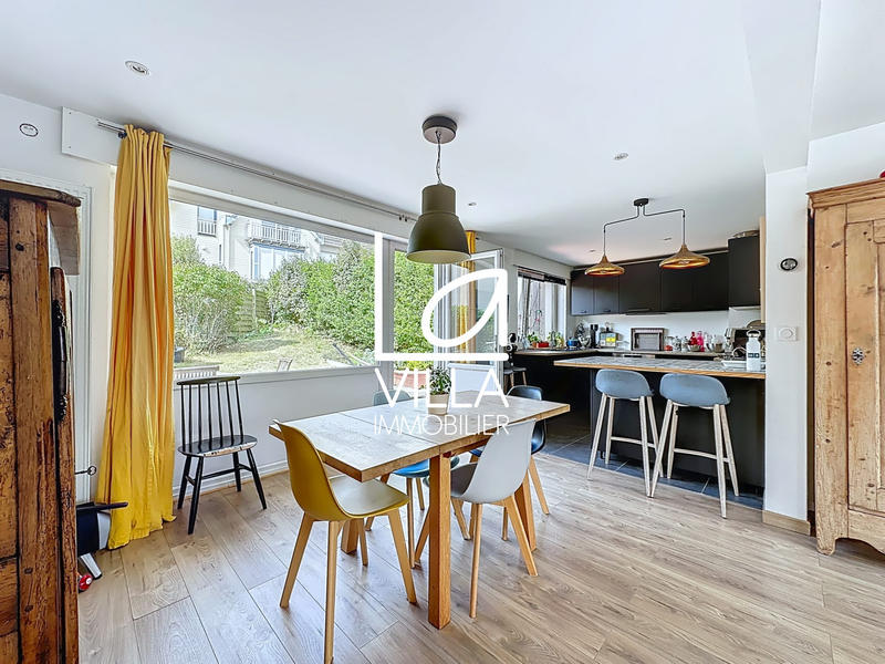 Maison - 91 m² - 4 pièces