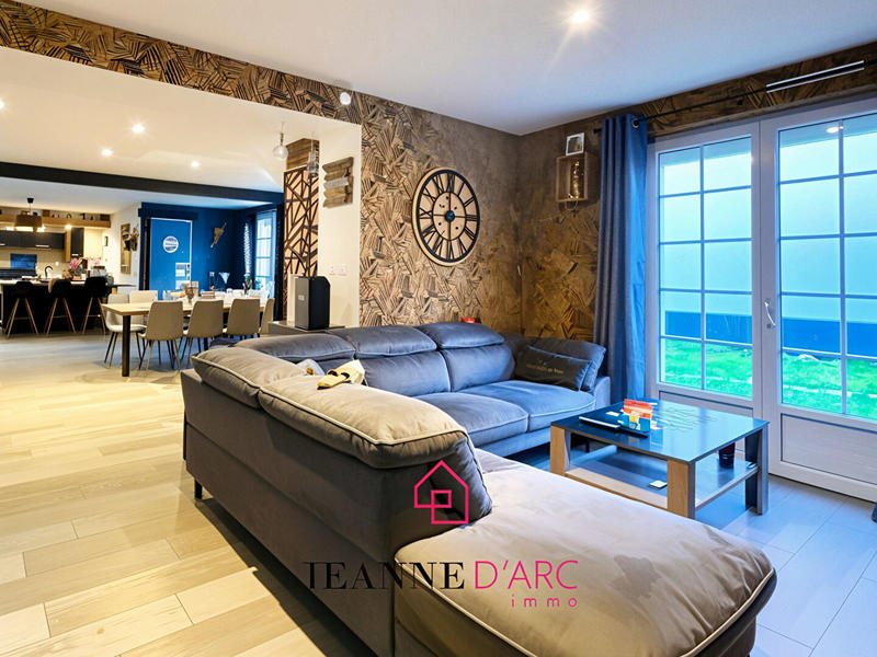 Maison - 135 m² - 4 pièces