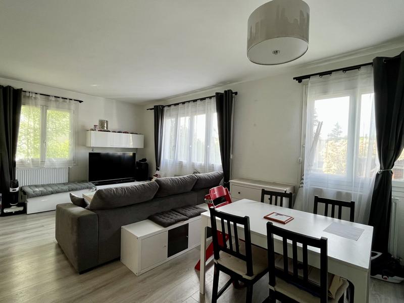 Maison - 67 m² - 4 pièces