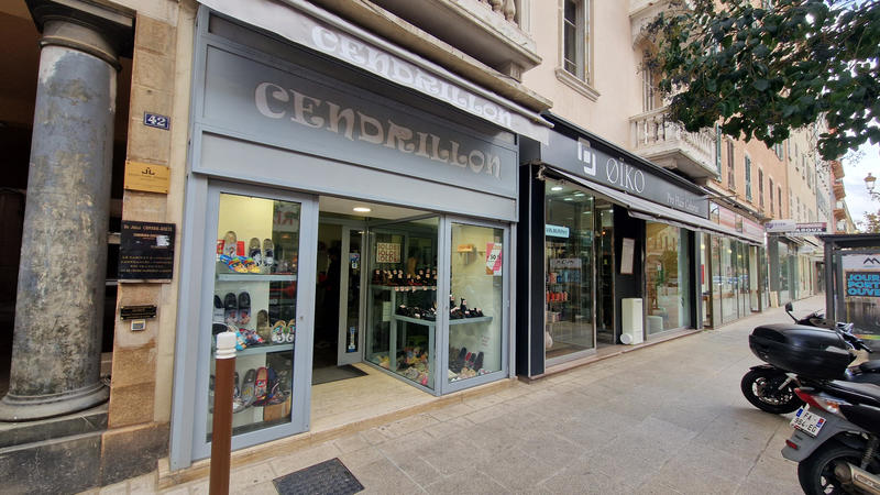 Fonds de commerce - Local commercial - 22 m²