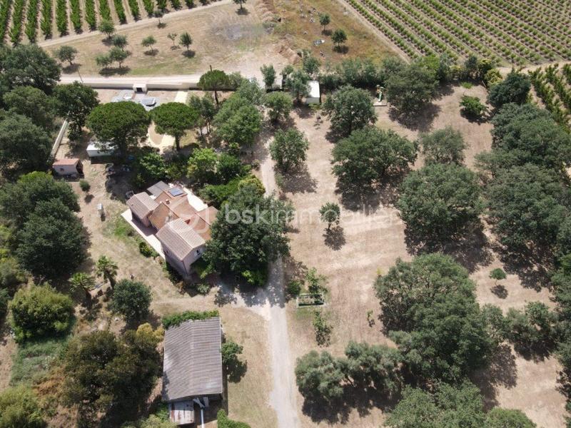 Terrain industriel - 26 593 m²