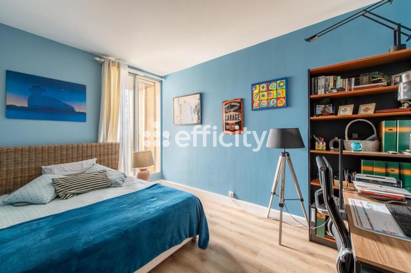 Appartement - 82 m² - 3 pièces