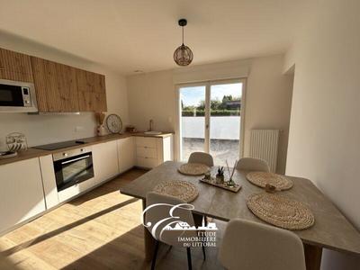 Maison - 85 m² - 5 pièces