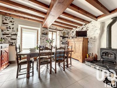 Maison - 133 m² - 6 pièces