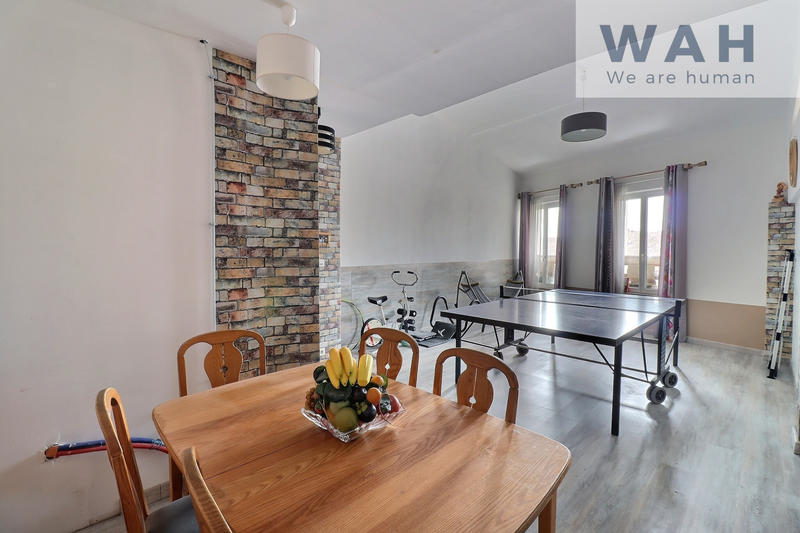 Immeuble - 336 m² - 11 pièces