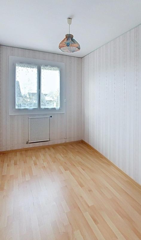 Maison - 93 m² - 5 pièces