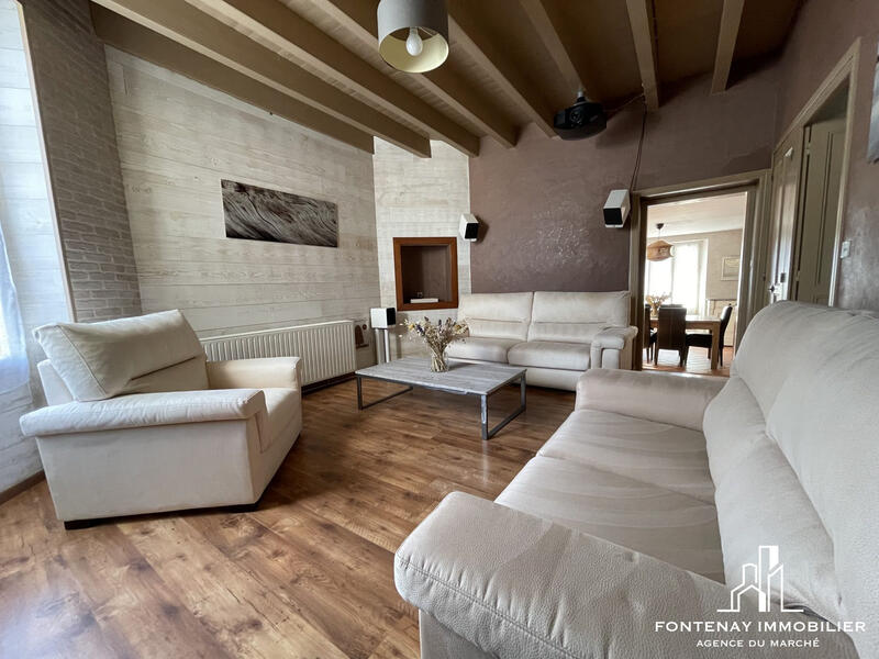 Maison ancienne - 269 m² - 10 pièces