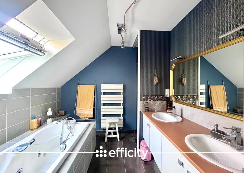 Maison - 135 m² - 5 pièces