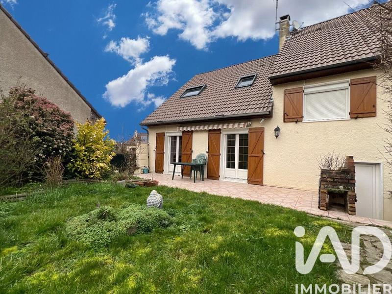 Maison - 100 m² - 6 pièces