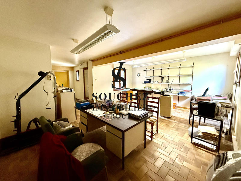 Maison - 191 m² - 6 pièces