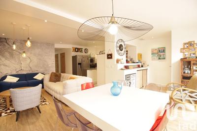 Maison de village - 100 m² - 4 pièces